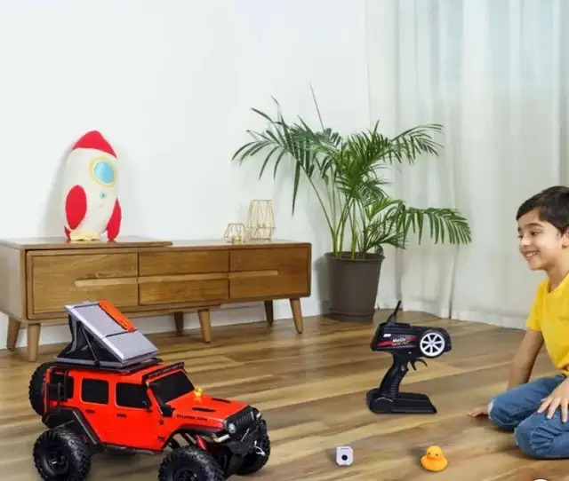 Remote Control Jeep Ov...  ITEM# 154 - Photo 4