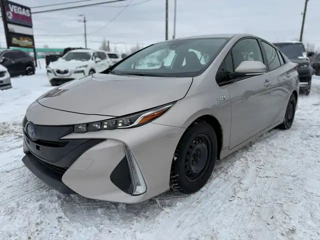 2020 TOYOTA PRIUS PRIME UPGRADE AUTO