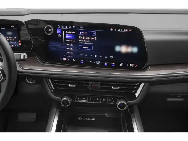 2026 Chevrolet Suburban - Photo 7