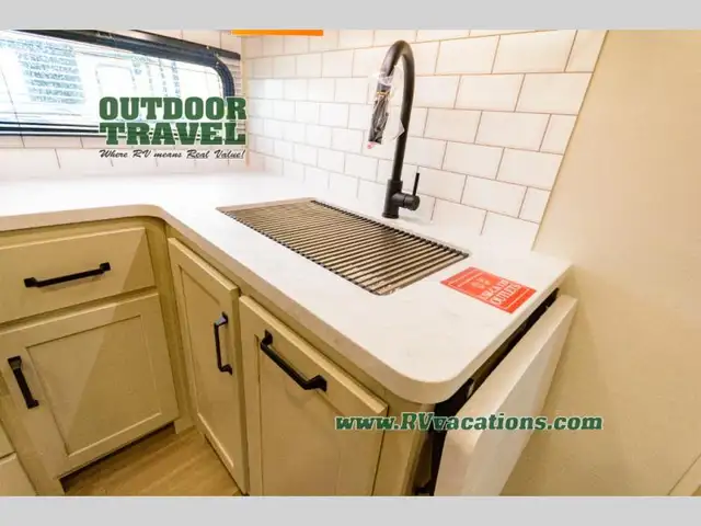 2026 Grand Design Momentum G-Class 29GS - Photo 11