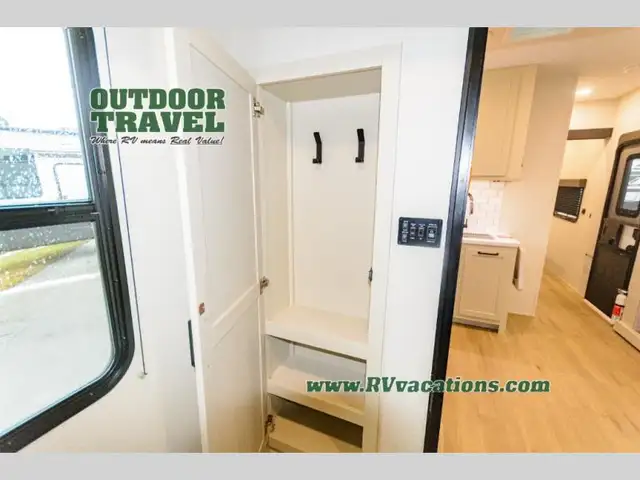 2026 Grand Design Momentum G-Class 29GS - Photo 20