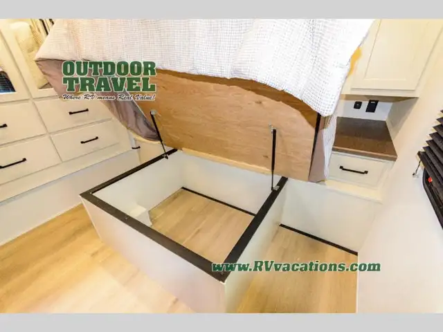 2026 Grand Design Momentum G-Class 29GS - Photo 33