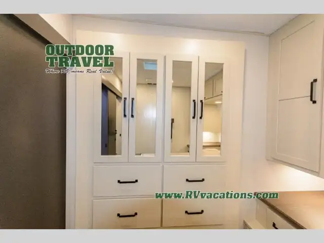 2026 Grand Design Momentum G-Class 29GS - Photo 34