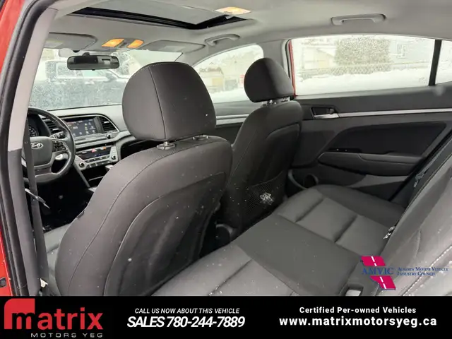 2017 Hyundai Elantra Limited - Photo 16