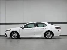 2023 Toyota Camry SEDAN - Photo 9