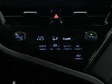 2023 Toyota Camry SEDAN - Photo 19