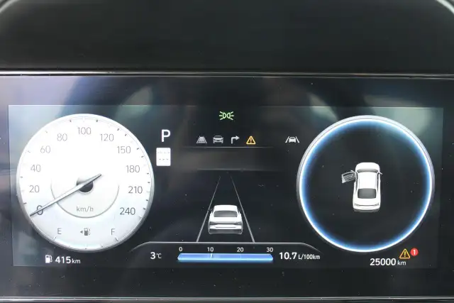 2025 Hyundai Elantra Preferred IVT w/Tech Pkg - Photo 11