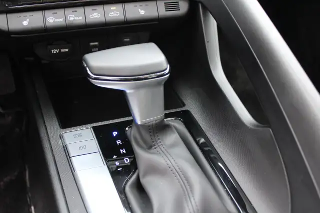 2025 Hyundai Elantra Preferred IVT w/Tech Pkg - Photo 14