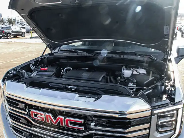 2026 GMC Sierra 1500 SLT - Photo 10