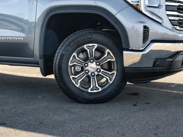 2026 GMC Sierra 1500 SLT - Photo 11