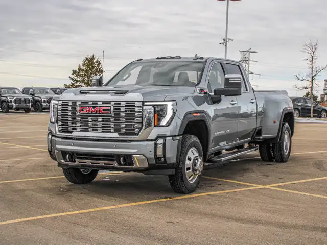 2026 GMC Sierra 3500HD Denali - Photo 4