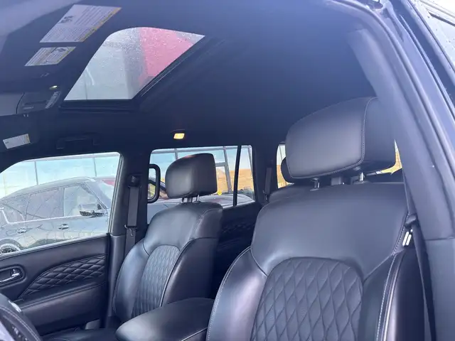 2024 Infiniti QX80 LUXE 4x4 • Captain Chairs • Rear Entertainmen - Photo 16
