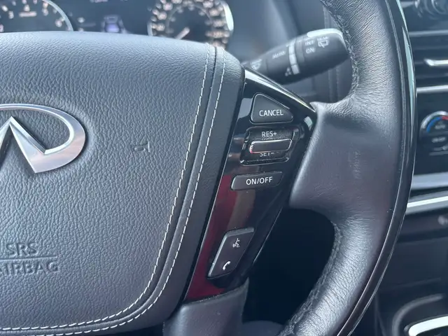 2024 Infiniti QX80 LUXE 4x4 • Captain Chairs • Rear Entertainmen - Photo 21