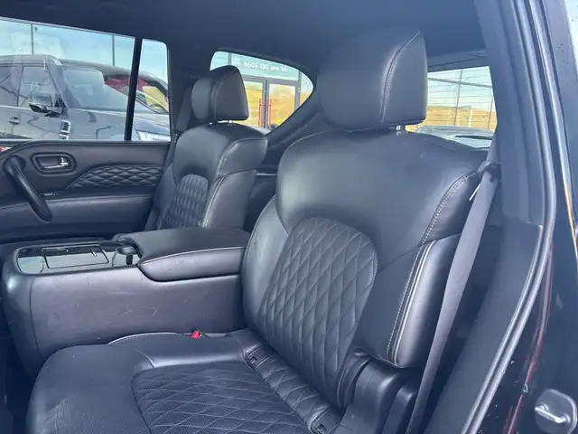 2024 Infiniti QX80 LUXE 4x4 • Captain Chairs • Rear Entertainmen - Photo 29