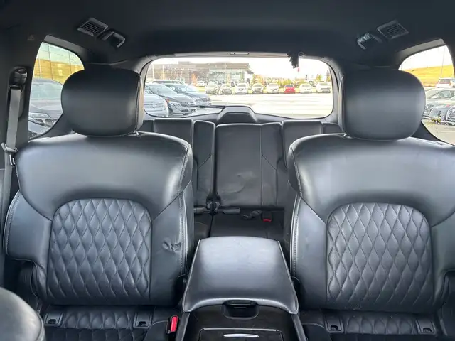 2024 Infiniti QX80 LUXE 4x4 • Captain Chairs • Rear Entertainmen - Photo 30