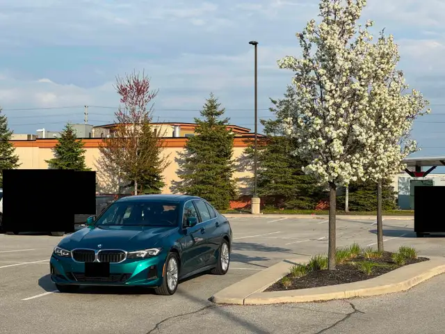Moving Sale – 2023 BMW 330xi xDrive AWD | Priced to Sell Fast - Photo 3
