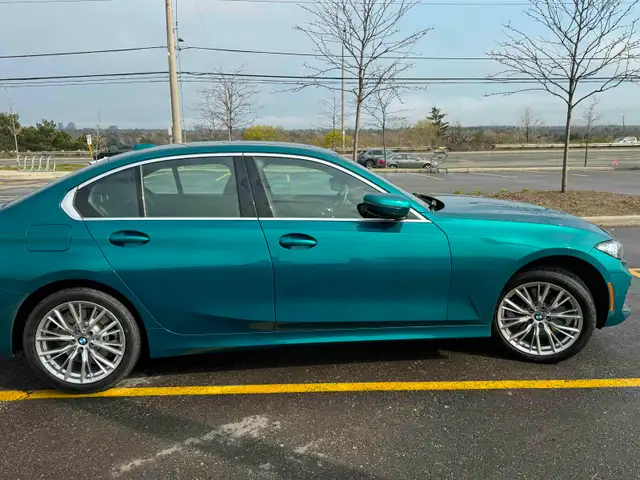 Moving Sale – 2023 BMW 330xi xDrive AWD | Priced to Sell Fast - Photo 4