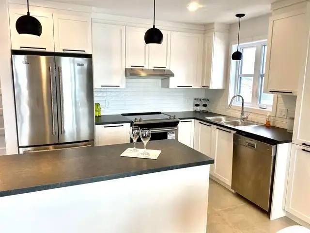 4 ½ MODERNE 2022 À LOUER - Venise en Québec  ✨ - Photo 3