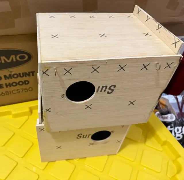 Breeding nest box - Photo 2