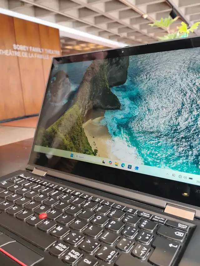 Lenovo ThinkPad X13 Yoga - Photo 4