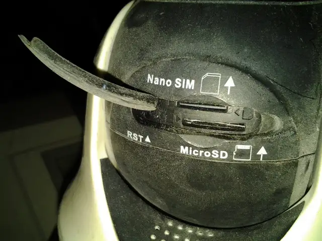 realink hd poe wifi security camera  microsd and simm cards 200