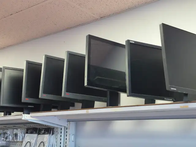 LIQUIDATION LAPTOP/TOUR/PC DE BUREAU À PARTIR DE 40.00$ ET - Photo 7