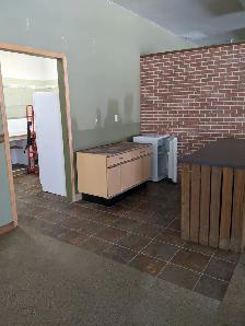 COMMERCIAL 4500 sf SPACE FOR RENT