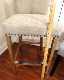 TWO ‘Like-NEW’ Chairs: No Smoke, No Pets – Already Assembled - Photo 2