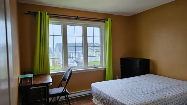 2 private bedrooms available for rent: Furnished & Free WiFi - Photo 3