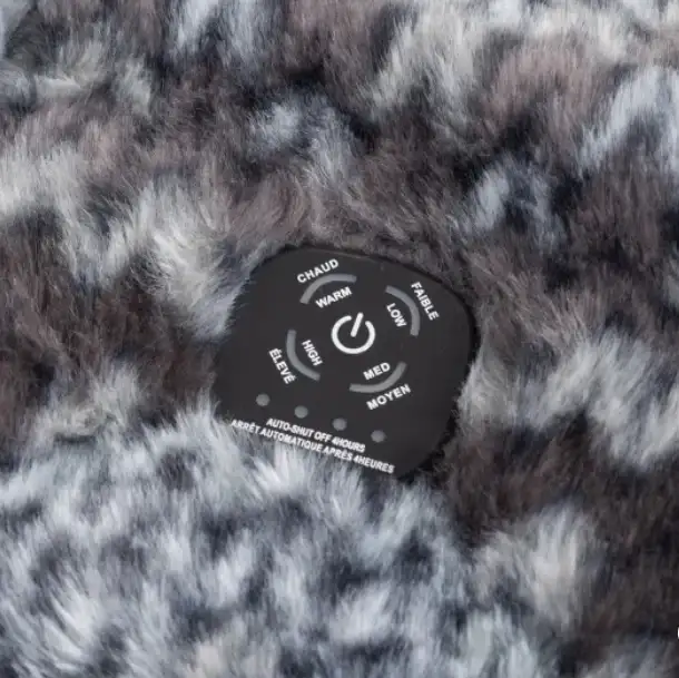 Berkshire Heated Luxe Faux Fur Throw ITEM# 1740 - Photo 3