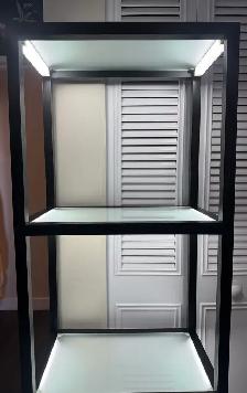 LED display shelf - Photo 2