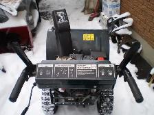 Yard Machine 28inch gas Snowblower 2 Stage - Photo 6