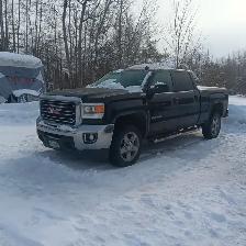 2015 GMC HD2500 Crew Cab - Photo 3