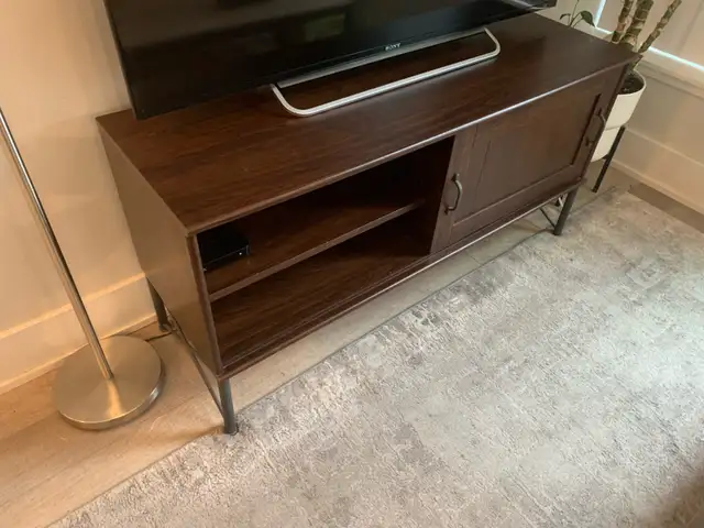 Solid Dark Wood TV Stand in Very Good Condition