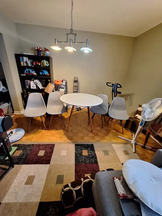 FREEE DINING TABLE SET MEASUREMENTS