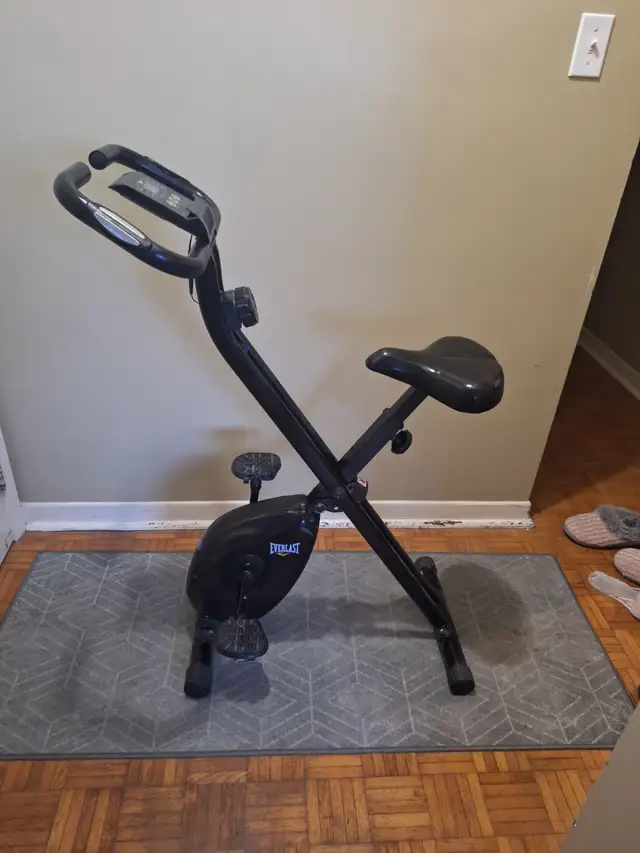 $50 Everlast Exercise Folding Bike Midland