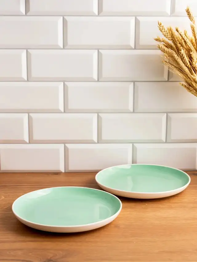 Lazuro, Celeste Lusite Green Dessert Plates, Set of 4...  ITEM# - Photo 5