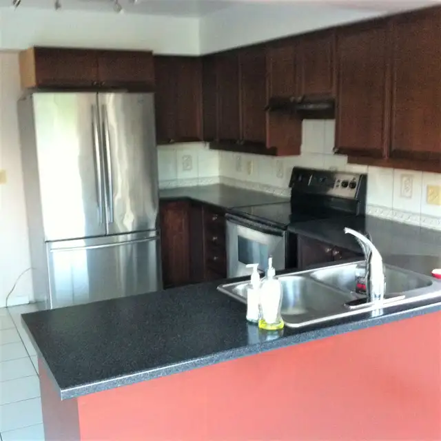 Executive Home for Rent – Kanata (Morgan’s Grant), Ottawa - Photo 8