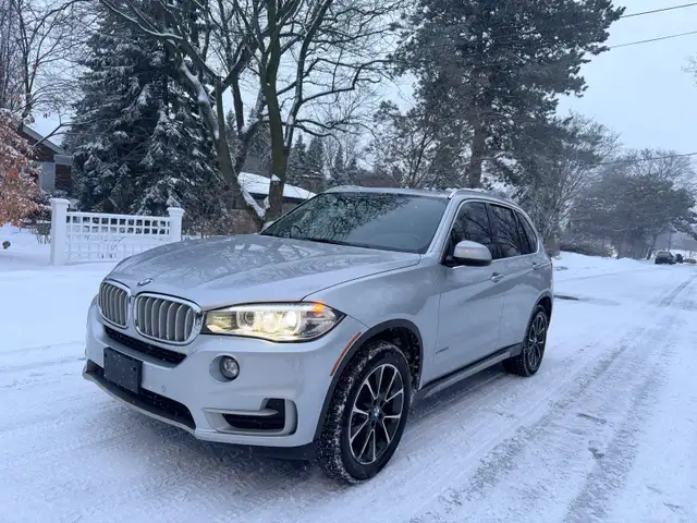BMW X5 3.5i. Xdrive 2016.