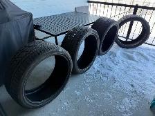 4 pneus d’Hiver Pirelli Scorpion 22 pouces