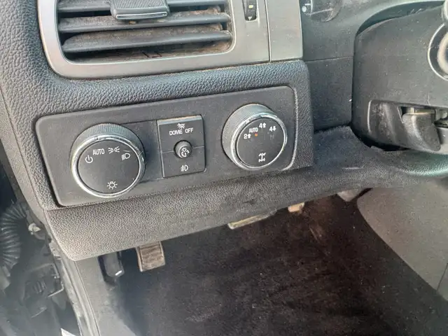 2011 GMC SIERRA  4x4 SLE - Photo 4