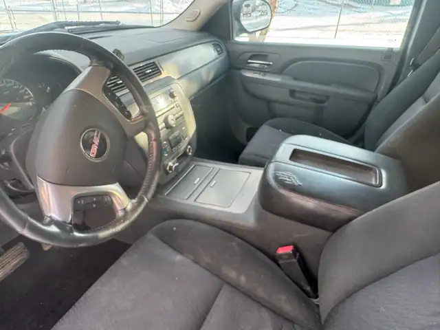 2011 GMC SIERRA  4x4 SLE - Photo 5
