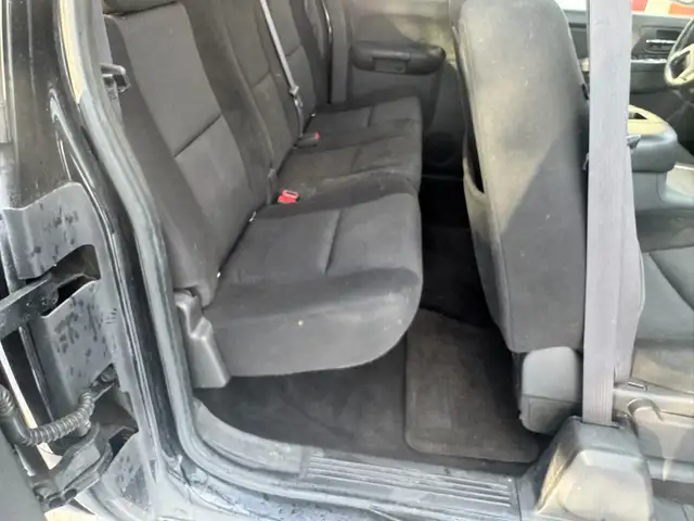 2011 GMC SIERRA  4x4 SLE - Photo 6