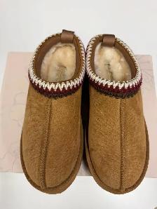 Vegan Suede Slides – Comfortable Slip-On Sanda...  ITEM# 6026