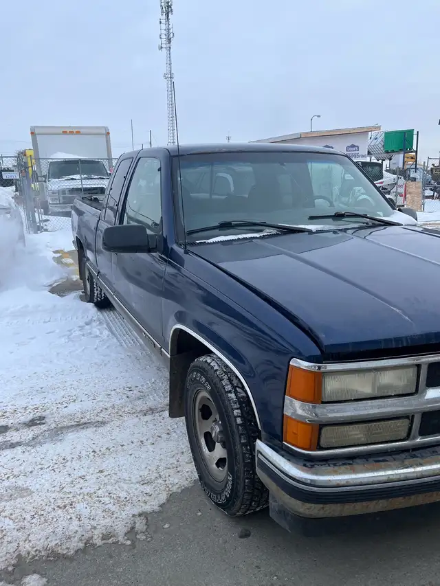 1989 Chevorlate Silverado - Photo 2