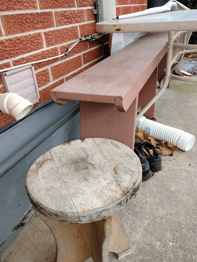 FREE Patio Furniture - Photo 3