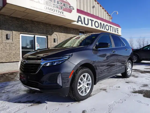 2022 Chevrolet Equinox AWD onlyl 36 K! | Loaded | Impeccable - Photo 3