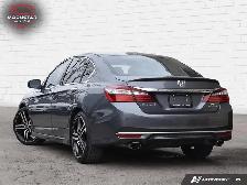 2017 Honda Accord 4dr V6 Auto Touring - Photo 4