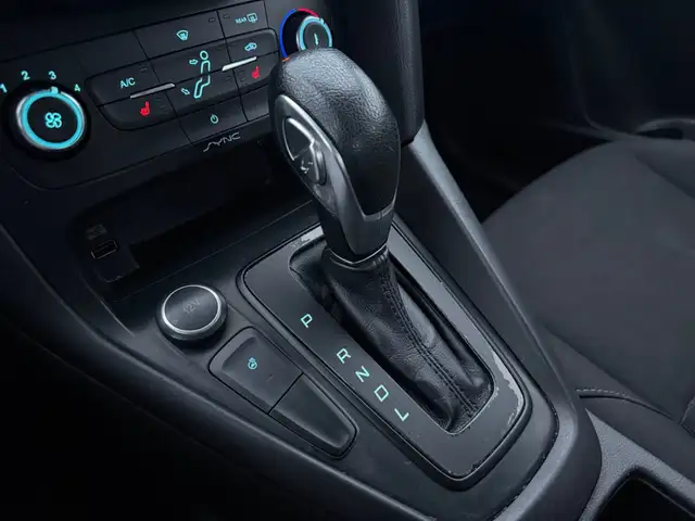 2018 Ford Focus SE | BLUETOOTH | BACKUP CAM | ALLOY WHEELS | HTD - Photo 21