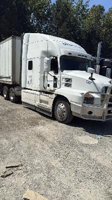 Hiring Class 1 Driver for USA Runs-60 CENTS -Need 6 Months Exp.